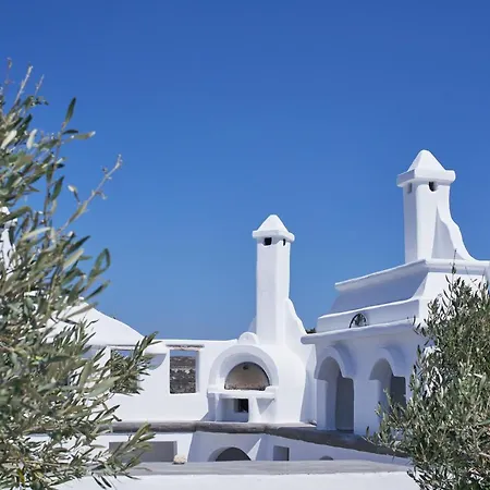 Glarakia 3* Adamantas (Milos)
