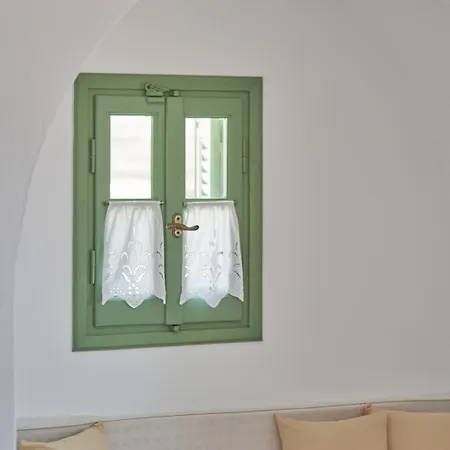 Glarakia 4* Adamantas (Milos)