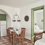 בית הארחה Glarakia 4*