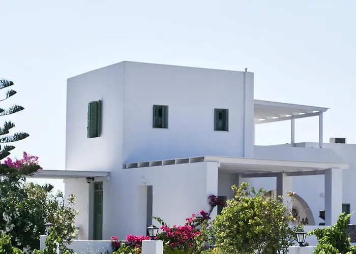 Glarakia 4* Adamantas (Milos)