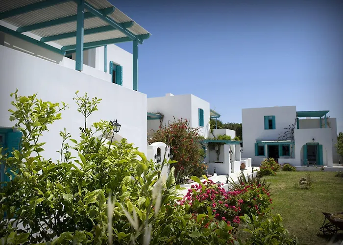 Glarakia 4* Adamantas (Milos)