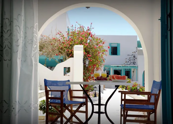 Glarakia Гостевой дом Адамас