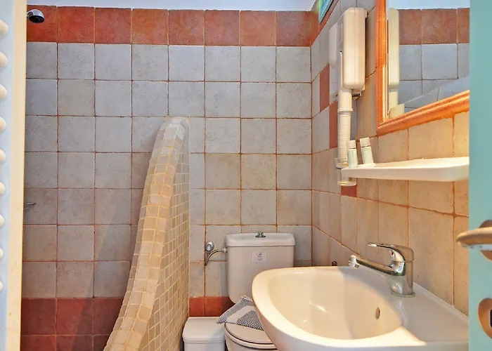 Glarakia 4* Адамас